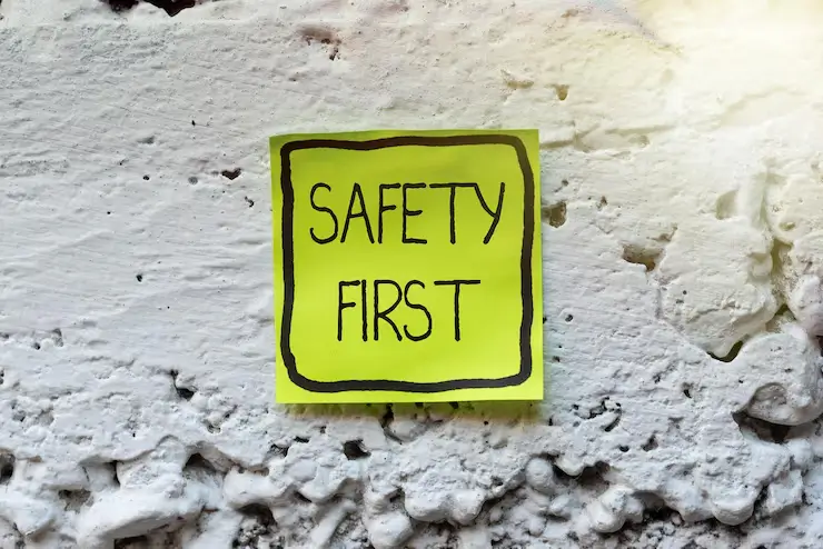 نکات ایمنی در مصرف اسپری صنعتی و خانگی